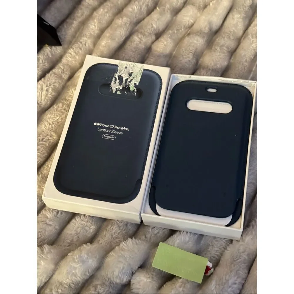 Apple iphone 12pro max leather sleeve wristlet holster